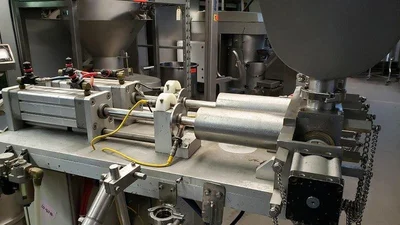 Twin  double head liquid filler 4 us gall 1.5 lit #1090