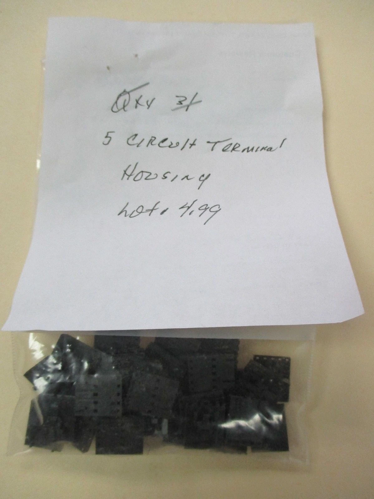 New 5-Circuit Terminal Housings (QTY 31)