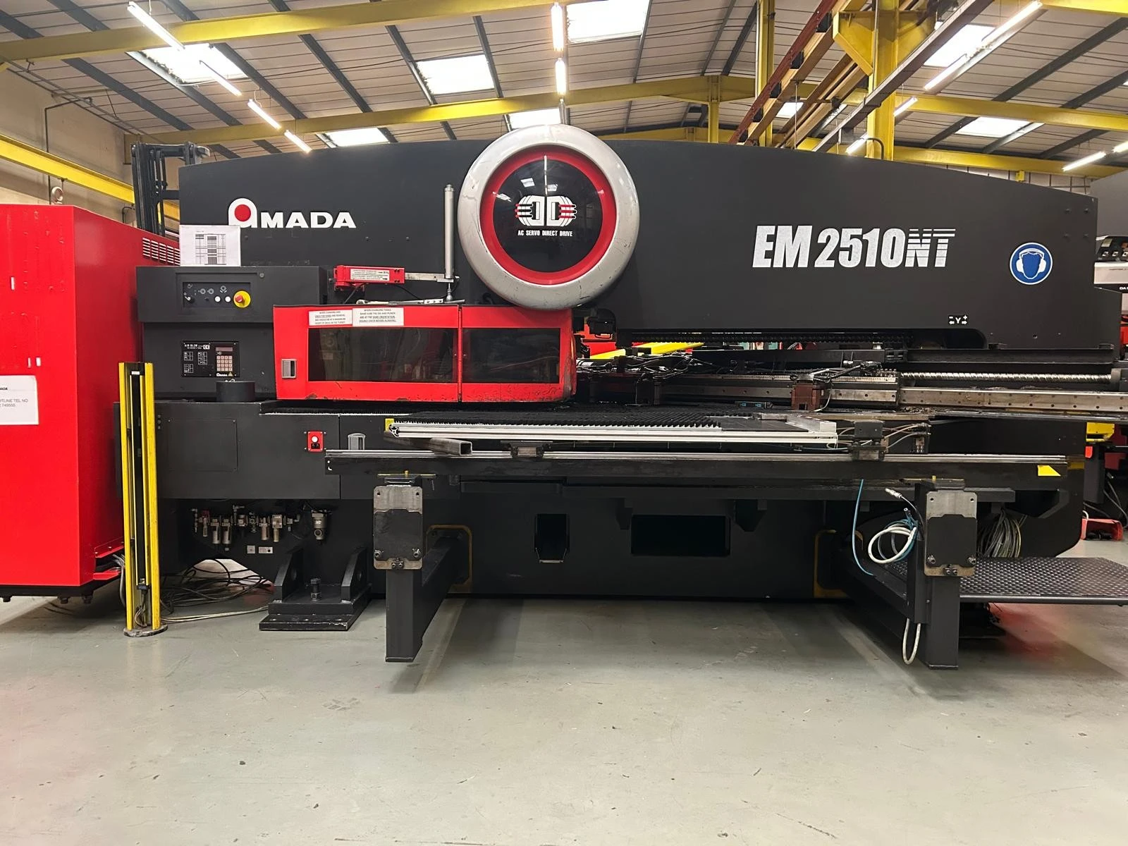 Amada EM2510 NT