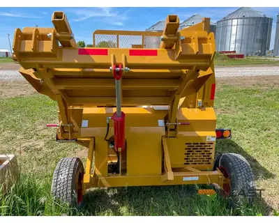 Used HAYBUSTER _UNKNOWN_ Bale Choppers - Feeders Iowa US | Keast Enterprises #1360291