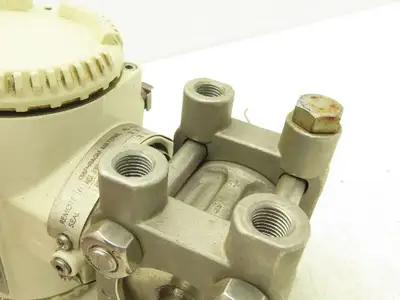 ABB 2600T Hart Electronic Pressure Transmitter 42VDC 275PSI 264DRGSRRSA1