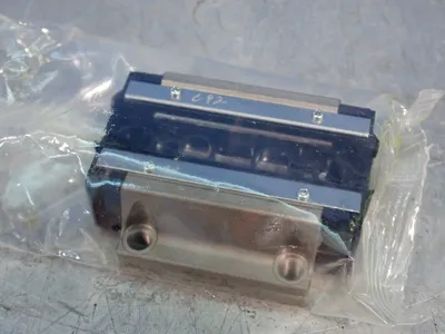 USED THK HSR20C1SS(GK)BLOCK