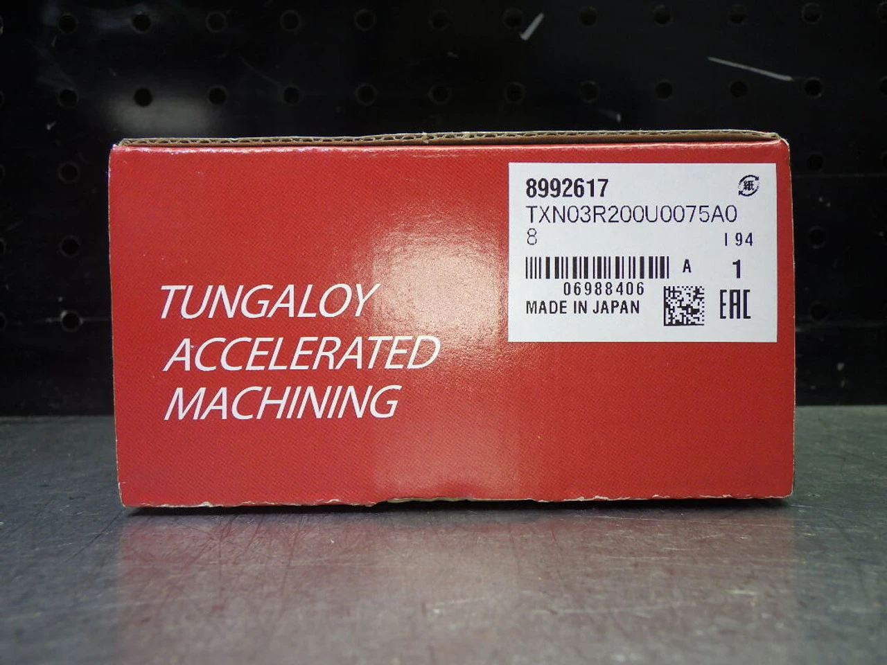 Tungaloy Dofeed 2" Coolant Thru Facemill 3/4" Arbor TXN03R200U0075A08 (LOC2339)