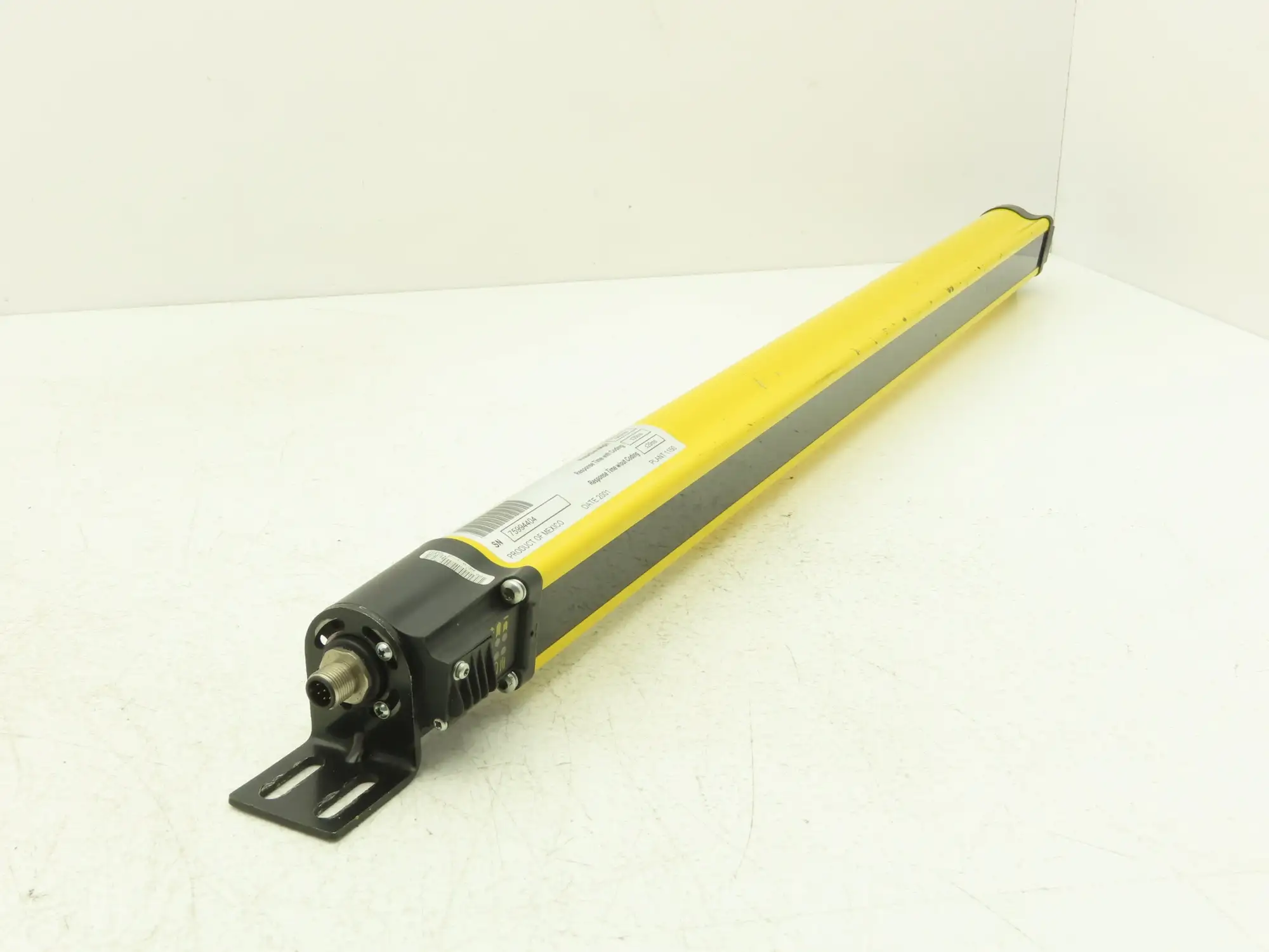 440L-R4J0640YD Guardmaster Guardshield Safety Light Curtain Receiver Only 640mm