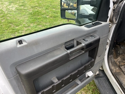USED 2012 FORD F-550