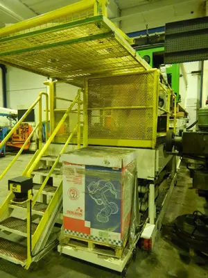 USED DIESSE SCISSOR LIFT 1800 KG