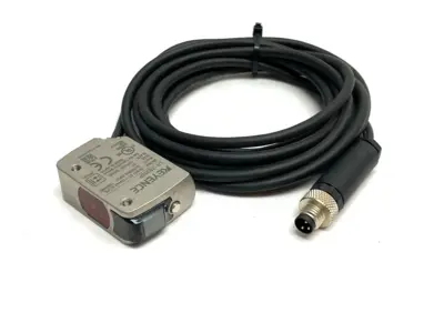 USED KEYENCE SELF-CONT. CMOS DISTANCE LASER SENSOR, RECTANGULAR, CABLE TYPE
