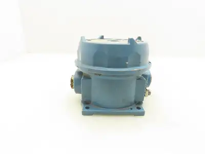 United Electric Controls J120-156-9778 Pressure Switch Model 156 480VAC 15A 100PSI 3/4"NPT
