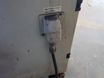 USED 2010 YASKAWA MOTOMAN MH6