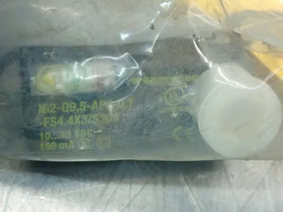 NEW TURCK NI2Q9,5AP60,1FS4.4X3/S304