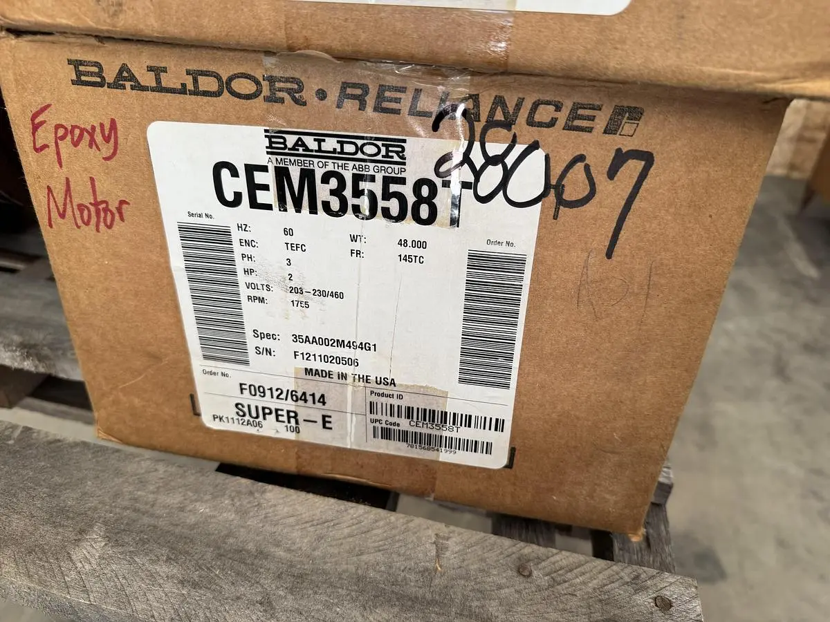 NEW BALDOR RELIANCE INDUSTRIAL MOTORS CEM3558T