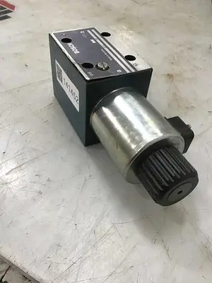 USED BOSCH 0 810 001 754
