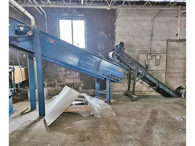 Selco Closed Door Baler with Conveyor