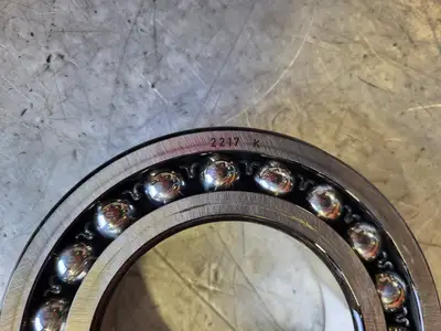 NEW SKF 2217K