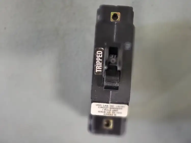 New | in-Stock AIRPAX LMLC1-1RLS4-28524-10 Switchgears British Columbia CA | Lenmark #244714