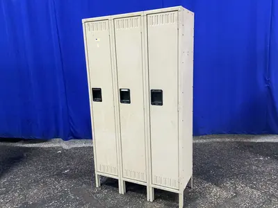 Used TENNSCO _UNKNOWN_ Cabinets Ohio US | HGR 24 #1439632