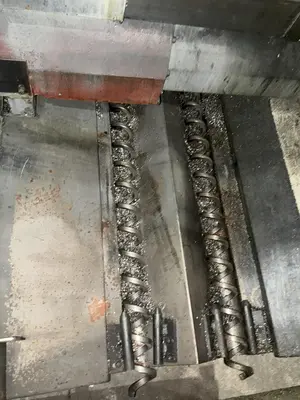 USED MAZAK VCN-410/510