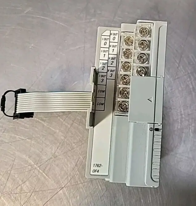 Allen Bradley 1762-OF4 Ser A Output Module Loc3C31