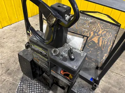 USED EZ-GO XI - 640