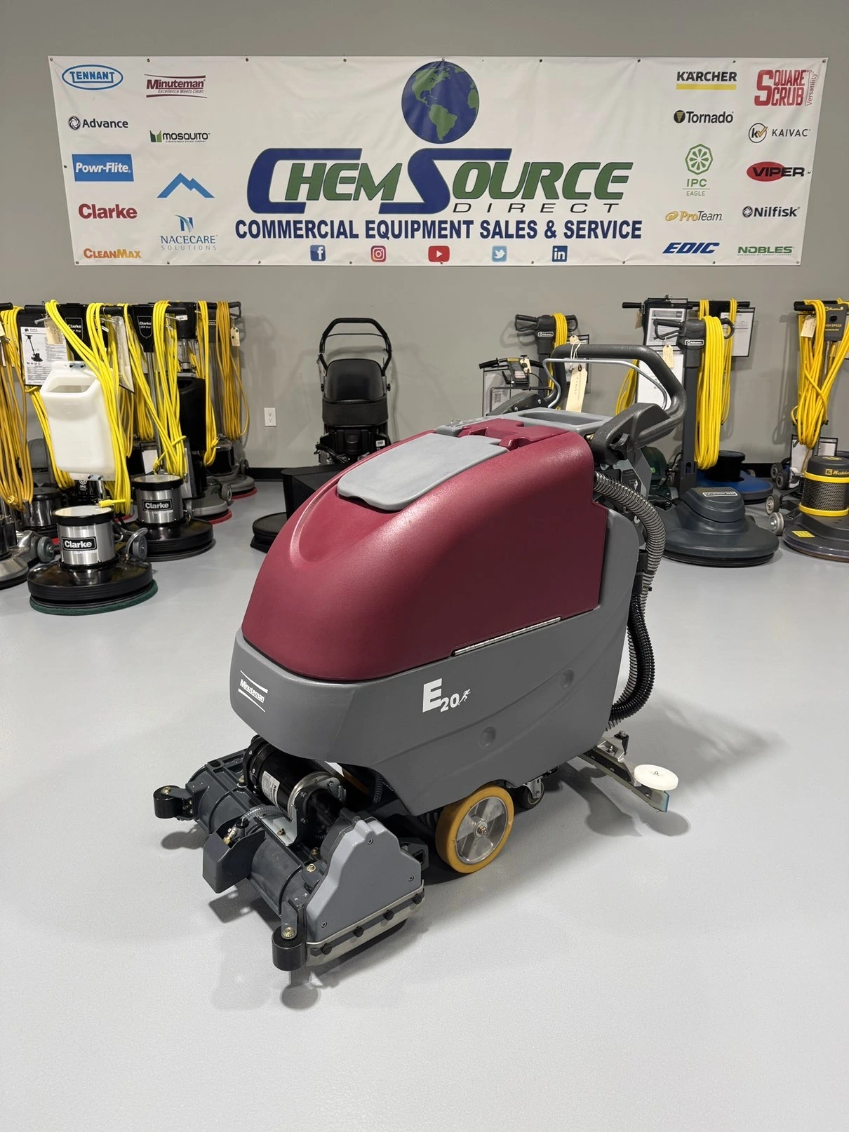 Minuteman E20CQP Walk-Behind Scrubber NEW