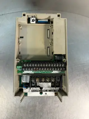 Hitachi SJ300-022LFU Inverter Kw/Hp 2.2/3 200-240VAC 50/60HZ (6.5.3)