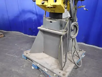 USED 2006 FANUC M420IA