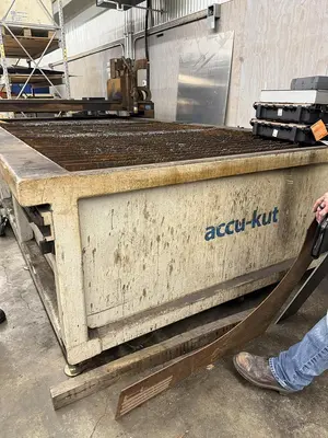 AKS Accu-Kut Plasma Table