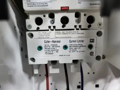 Used EATON CUTLER-HAMMER HFD3015 Switchgears British Columbia CA | Lenmark #239894
