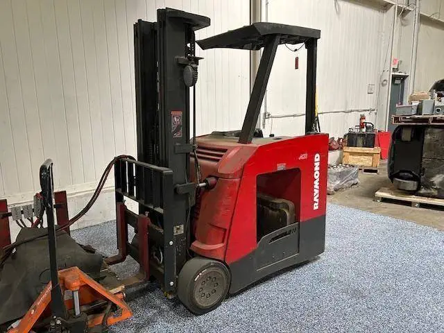 Used 2010 RAYMOND 425C40TT Misc Forklifts Illinois US | Somerset Equipment Sales #1543007