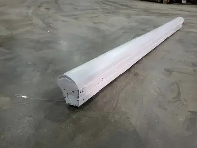 NEW DAY-BRITE FSS470L840-UNV