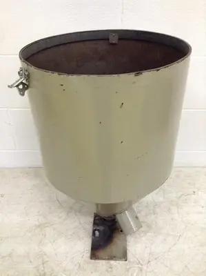 USED METAL FABRICATOR HOPPER783