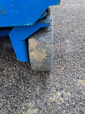 USED 2017 Genie GS-3246