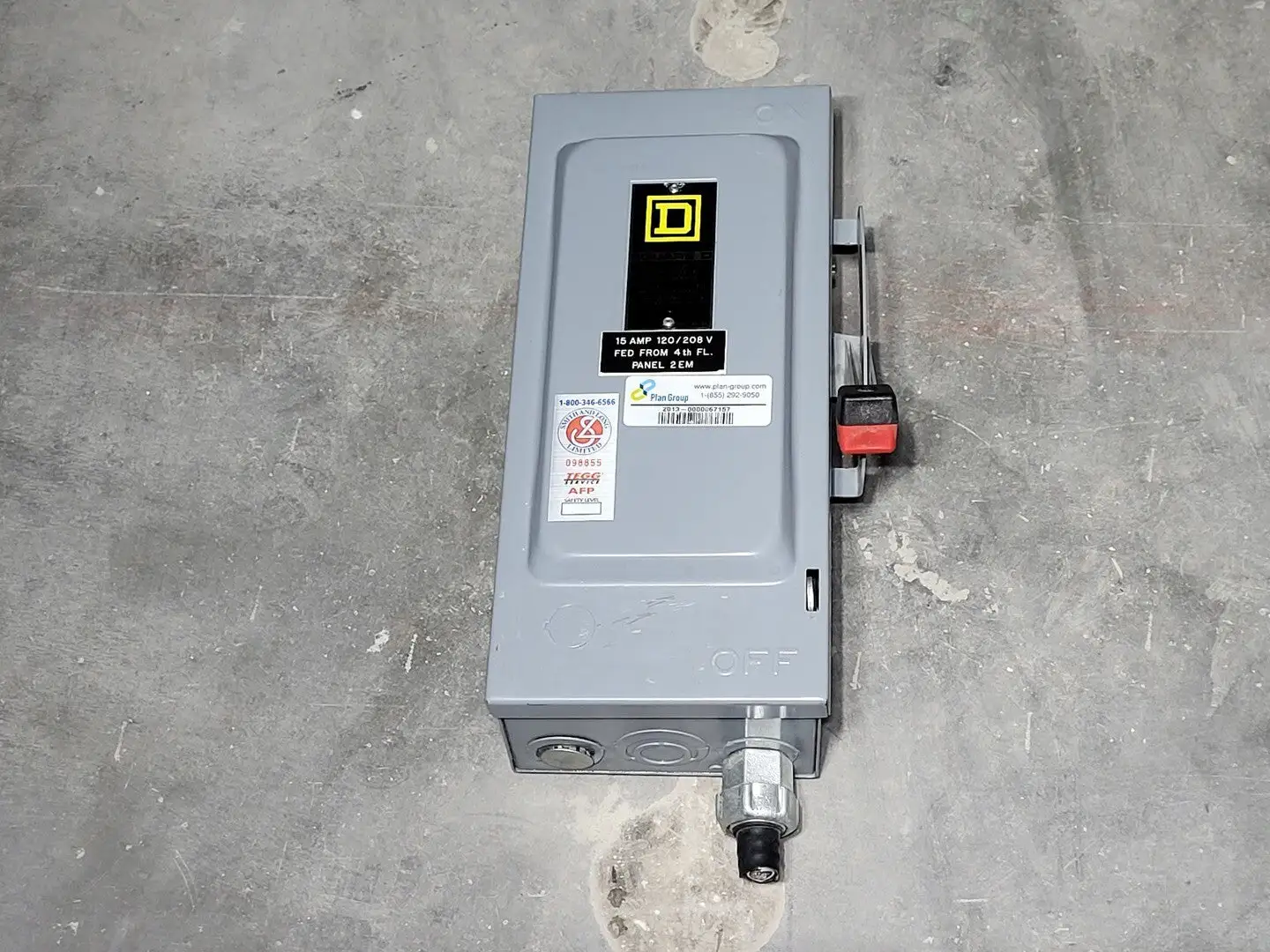 USED SQUARE D CH221N
