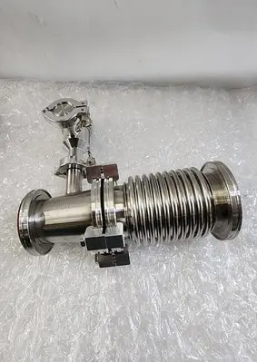 MDC KAV-100 PNEUMATIC ANGLE VALVE with EDWARDS HIGH VACUUM ADAPTER PIPES