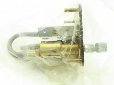 Fairchild MPLT-70-SPH-100-100 Mini Pressure Regulator Indicating Station 100 PSI