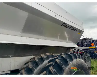 Used UNVERFERTH _UNKNOWN_ Dry Spreaders Iowa US | Keast Enterprises #1360495