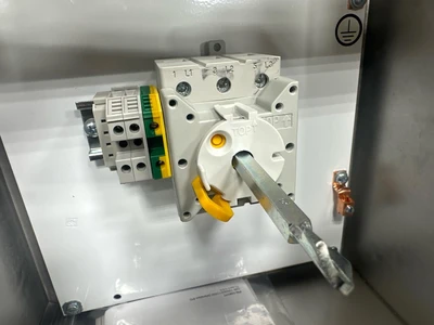 Sprecher + Schuh _UNKNOWN_ Disconnectors & Load Switches | Fram Fram LLC (11)