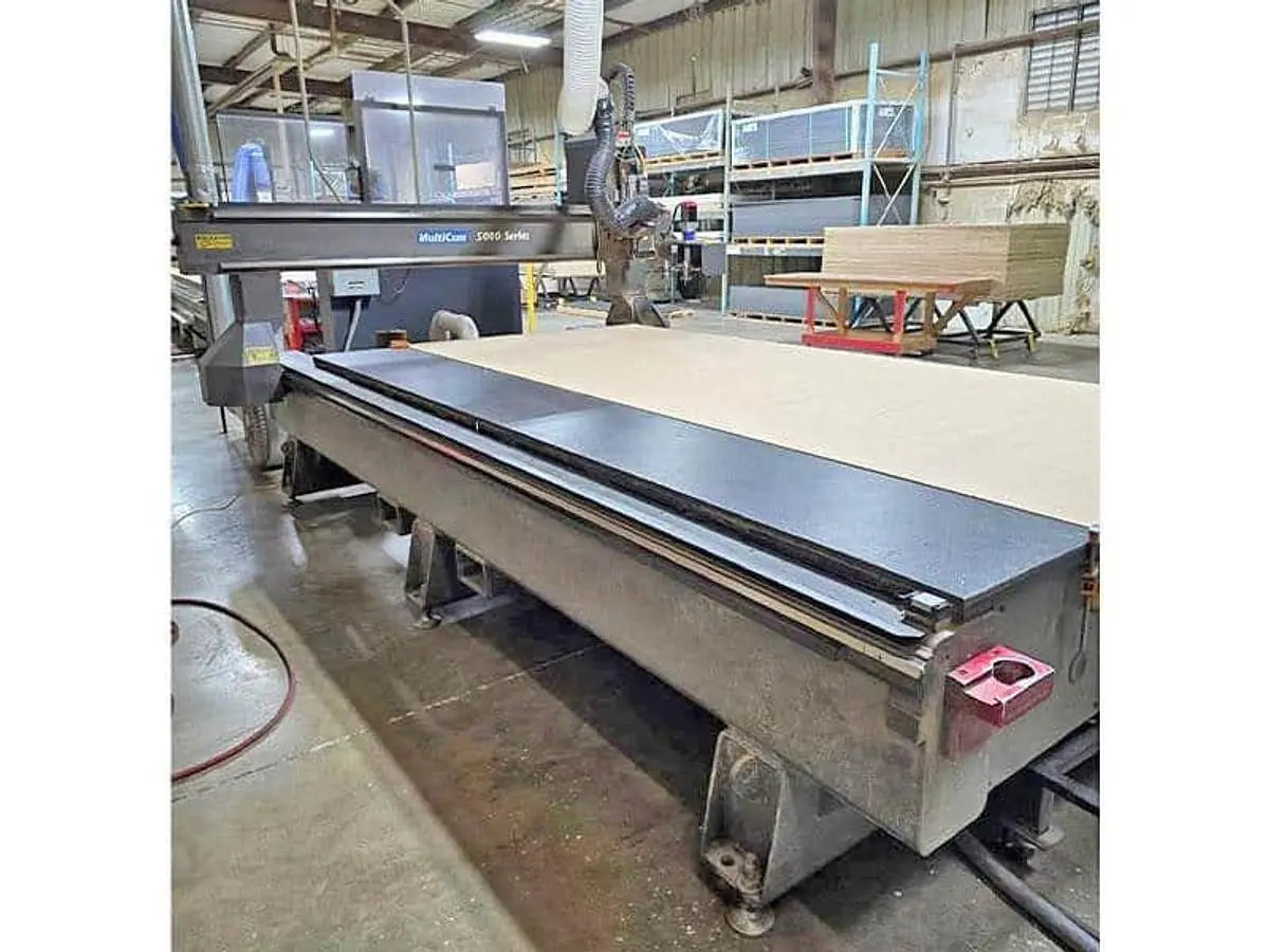 USED 2005 MULTICAM SERIES 5000 ROUTER 72"X144" TRAVELS