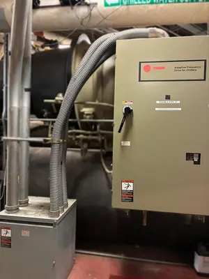 USED TRANE CVHF770