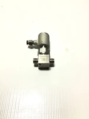 USED SWAGELOK SS-BN8S6-2C