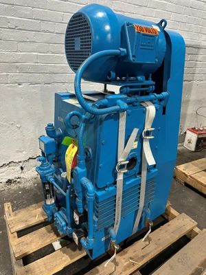 KINNEY / TUTHILL KTC112A 7.5HP ROTARY PISTON