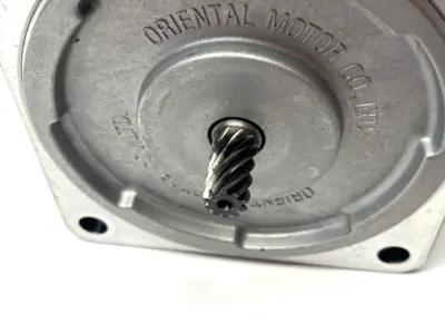 USED ORIENTAL MOTOR SPEED CONTROL MOTOR 40W 115V 90~1700RPM