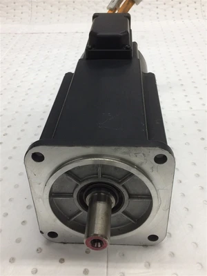 USED INDRAMAT MKD071B-061-KGO-KN-PERMANENT MAGNET MOTOR