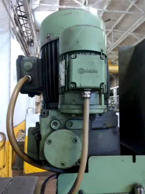 25" HKS MODEL 25MG SINGLE SPINDLE GEARHEAD DRILL WITH TAPPING: STOCK #14671