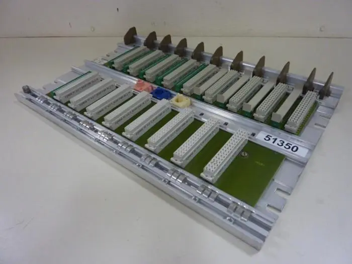 Used SIEMENS 6ES5 701-3LA13 Panel Mounts | Ideal Machinery #662147