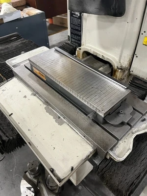 2006 MOORE NASA G-18 CNC Jig Grinder