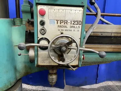 Used PONCHO 1230 Radial Drills Ohio US | HGR 24 #1539822