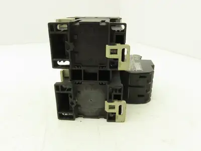 Telemecanique LP2D0901 Reversing Contactor With Overload 3 Ph 7.5Hp 20A 600V
