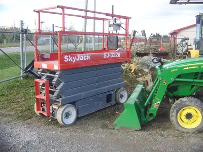 Used 2014 SKYJACK SJIII3226 Scissor Lifters Michigan US | NAS Sales #1557035
