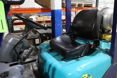 KOMATSU FG25STLP-12 FORK LIFT TRUCK | Levy Recovery Group (6)